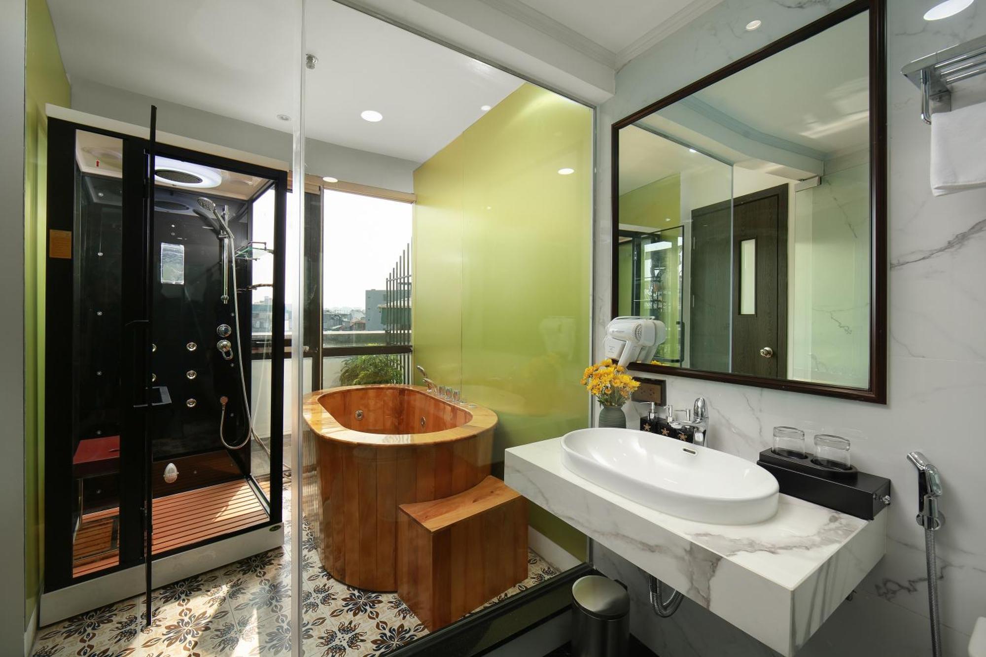 Hanoi Plaza Suite Hotel & Spa Hanói Exterior foto