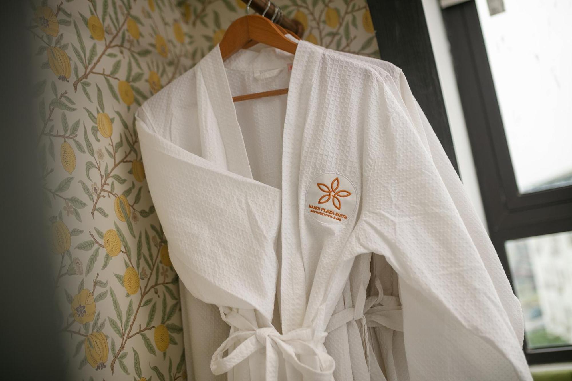 Hanoi Plaza Suite Hotel & Spa Hanói Exterior foto